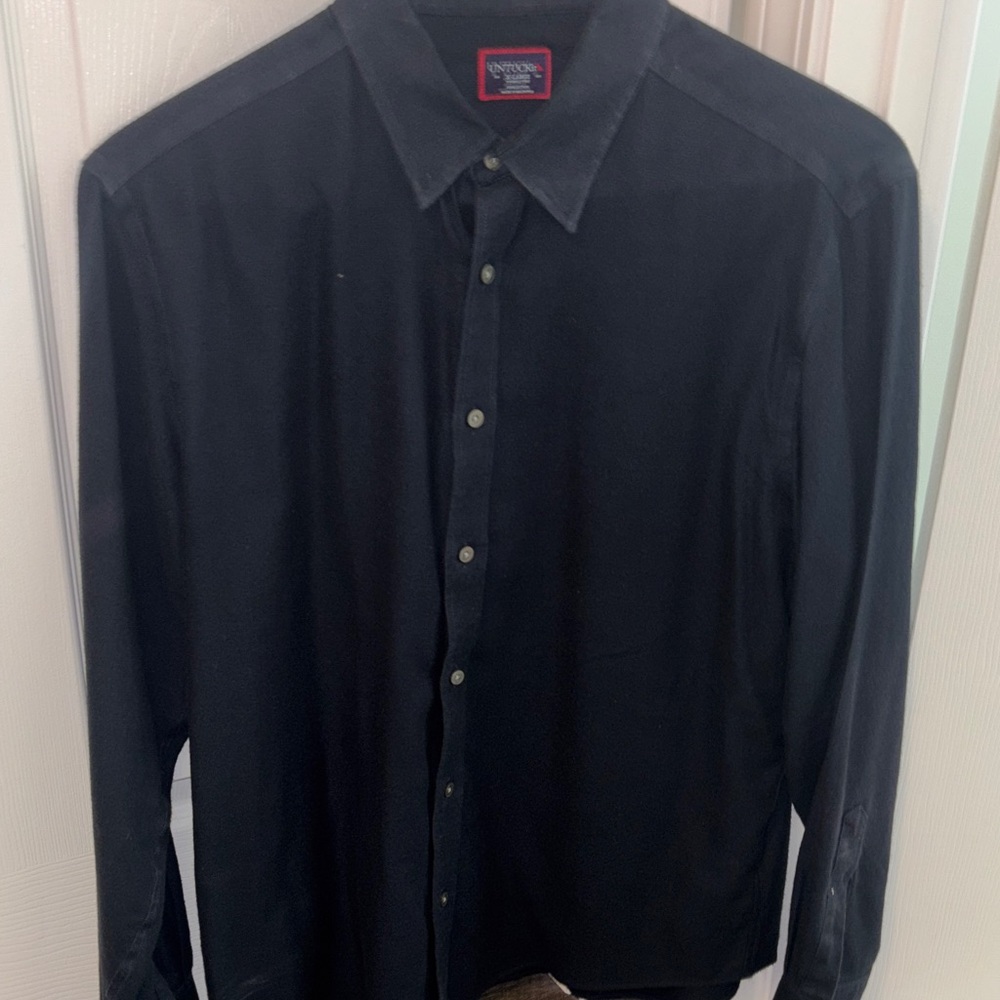 UNTUCkit Black Long-Sleeve Button-Down Shirt